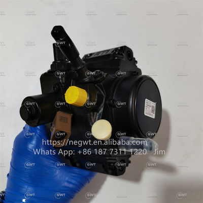 JAC DELPHI Diesel Fuel Injection Pump 1042300FD020 28484198